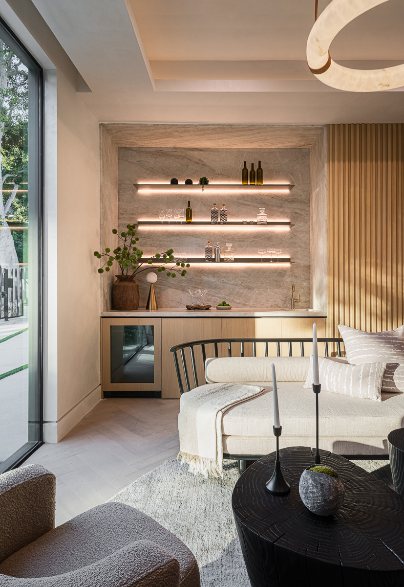 1028 N Hillcrest Rd, Beverly Hills, CA 90210 - Benjamin Illulian